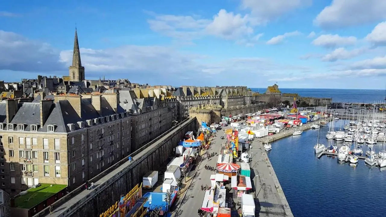 Apartment Ferienwohnung Saint-Malo,Le Constantine,Balcon, Parking